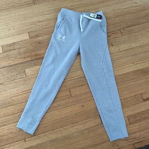 NWT Under Amour sweatpants